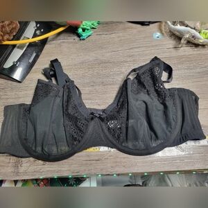 Cacique NWOT Black Bra Size 44D Unlined Balconette‎